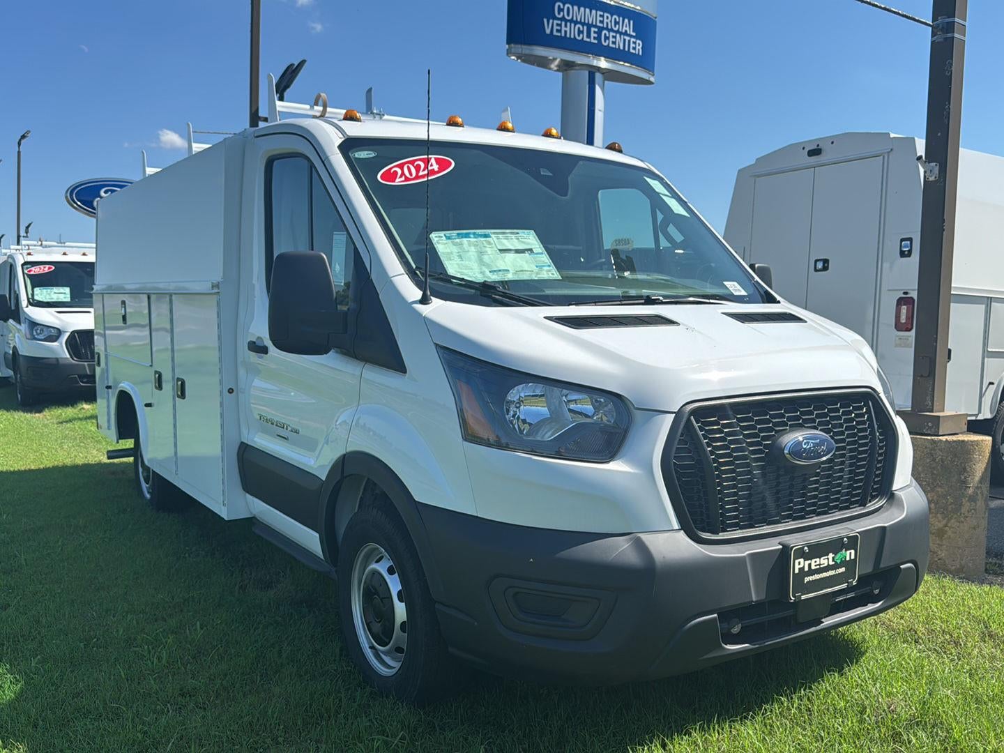 2024 Ford Transit Cutaway T350