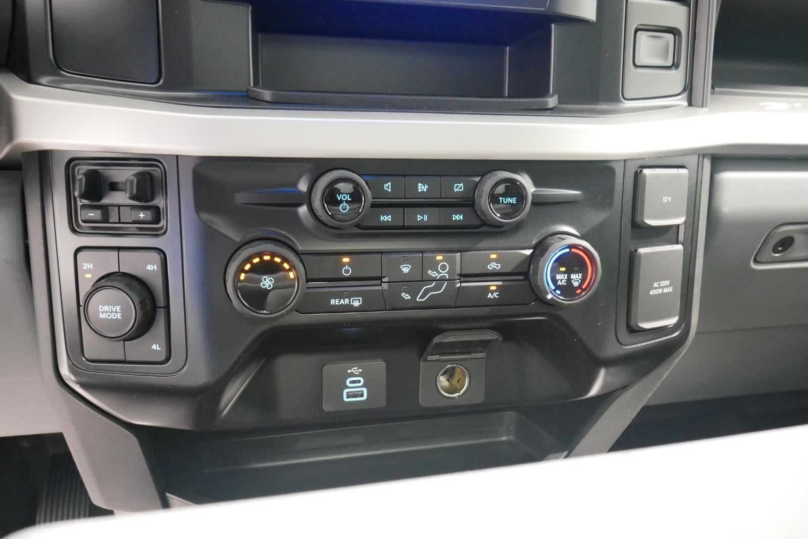 2024 Ford Super Duty F-550 DRW XLT CHASSIS ONLY