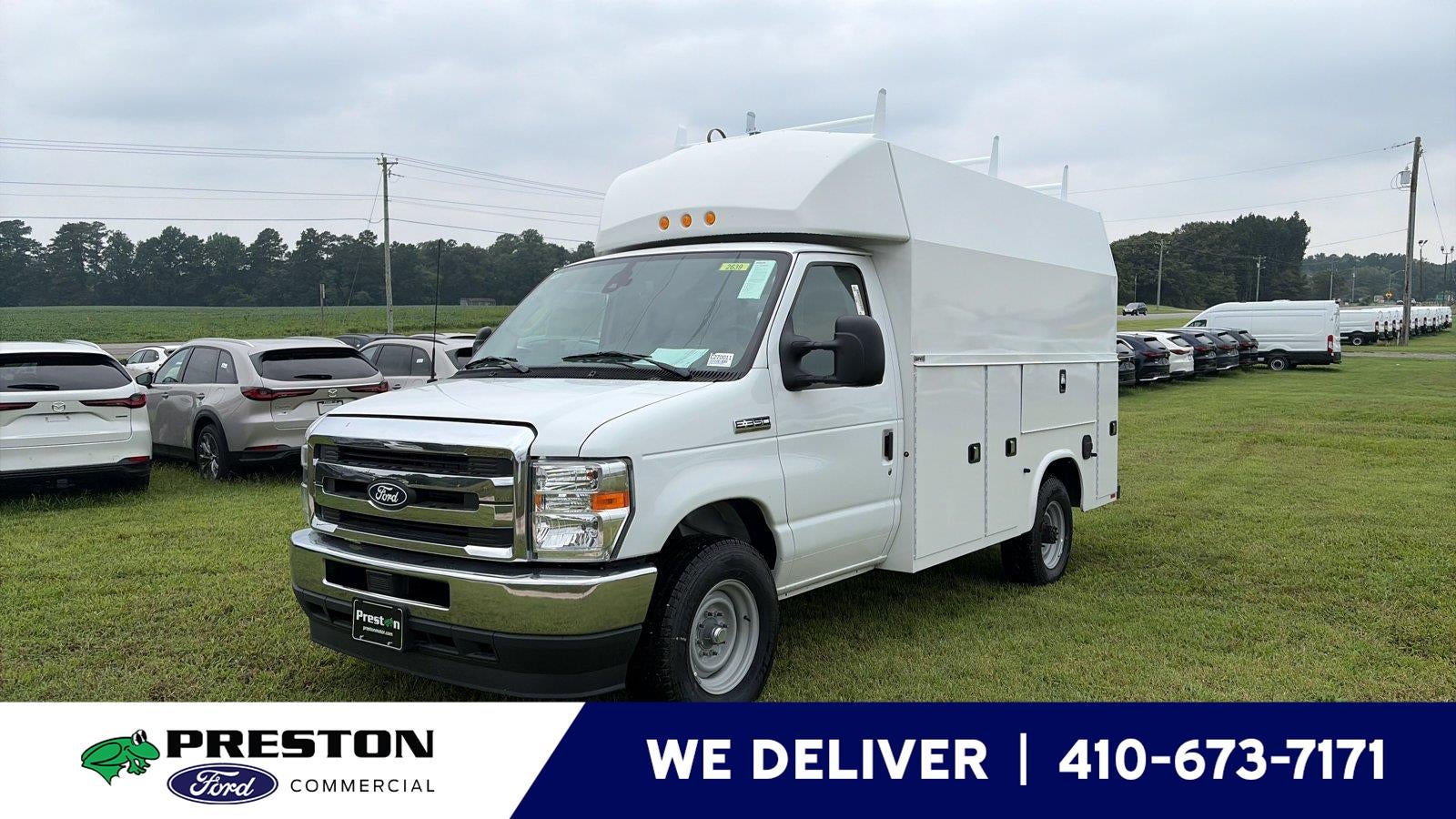 2027 Ford E-Series Cutaway 10' KNAPHEIDE KUV KIGH ROOF ENCLOSED SERVICE BODY, MASTER LOCK SYSTEM, CLASS V HITCH, 3 BOW LADDER RACK