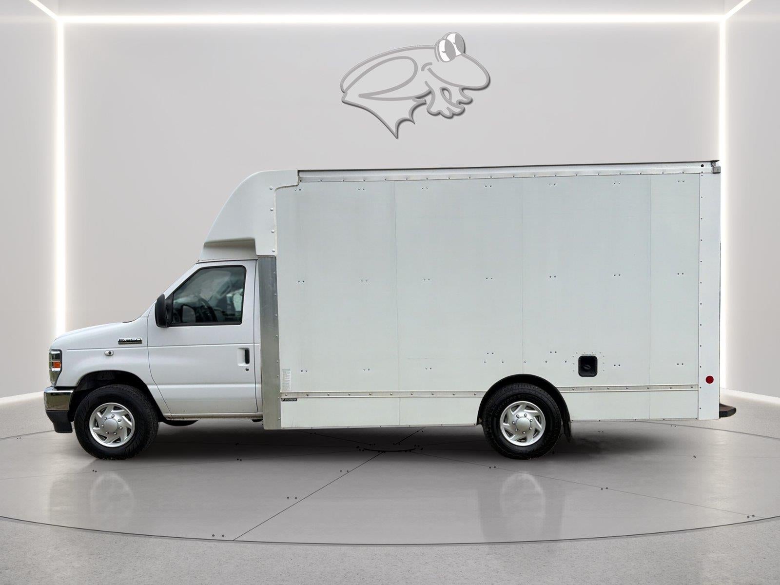2022 Ford E-Series Cutaway Cutwy