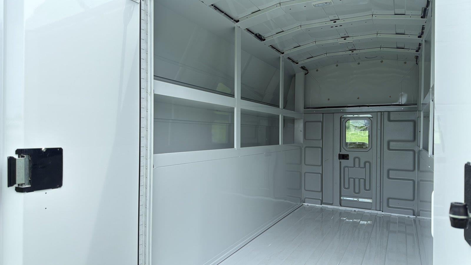 2026 Ford E-Series Cutaway 12' KNAPHEIDE SRW KUV BODY