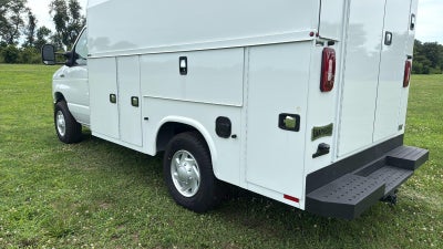 2026 Ford E-Series Cutaway 12' KNAPHEIDE SRW KUV BODY