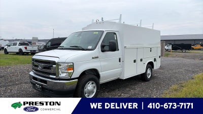 2027 Ford E-Series Cutaway 10' KNAPHEIDE KUV MID ROOF ENCLOSED SERVICE BODY, CLASS V HITCH, 3 BOW LADDER RACKS, MASTER LOCK SYSTEM
