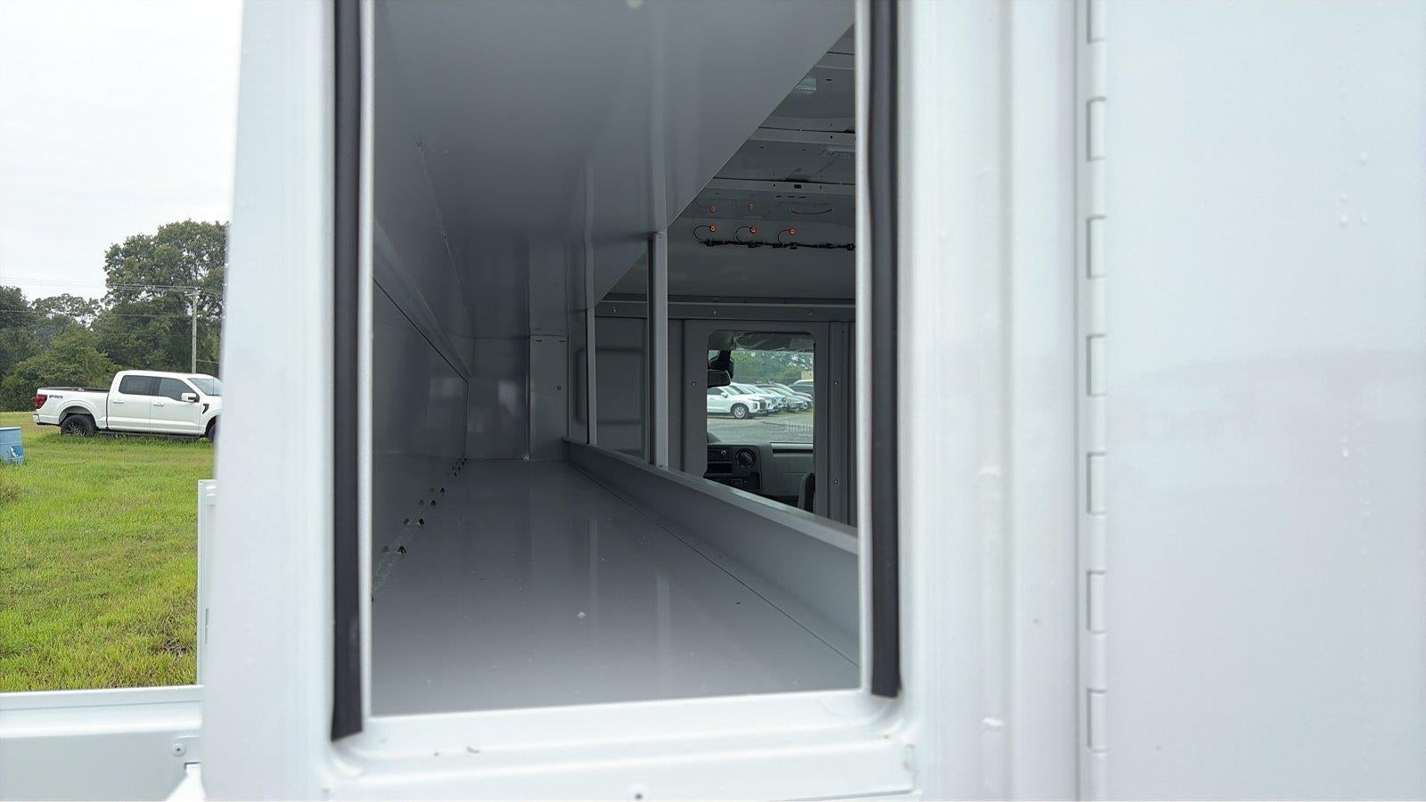 2027 Ford E-Series Cutaway 10' KNAPHEIDE KUV MID ROOF ENCLOSED SERVICE BODY, CLASS V HITCH, 3 BOW LADDER RACKS, MASTER LOCK SYSTEM