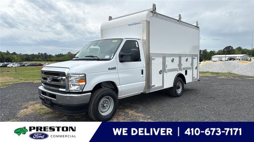 2027 Ford E305t E-350 SRW