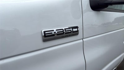 2027 Ford E305t E-350 SRW