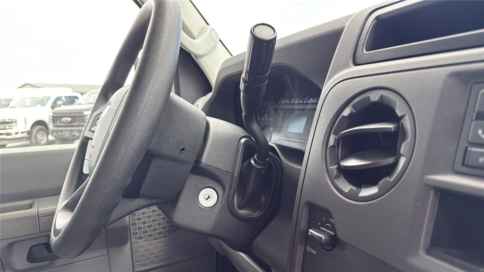 2023 Ford E-Series Cutaway Cutwy