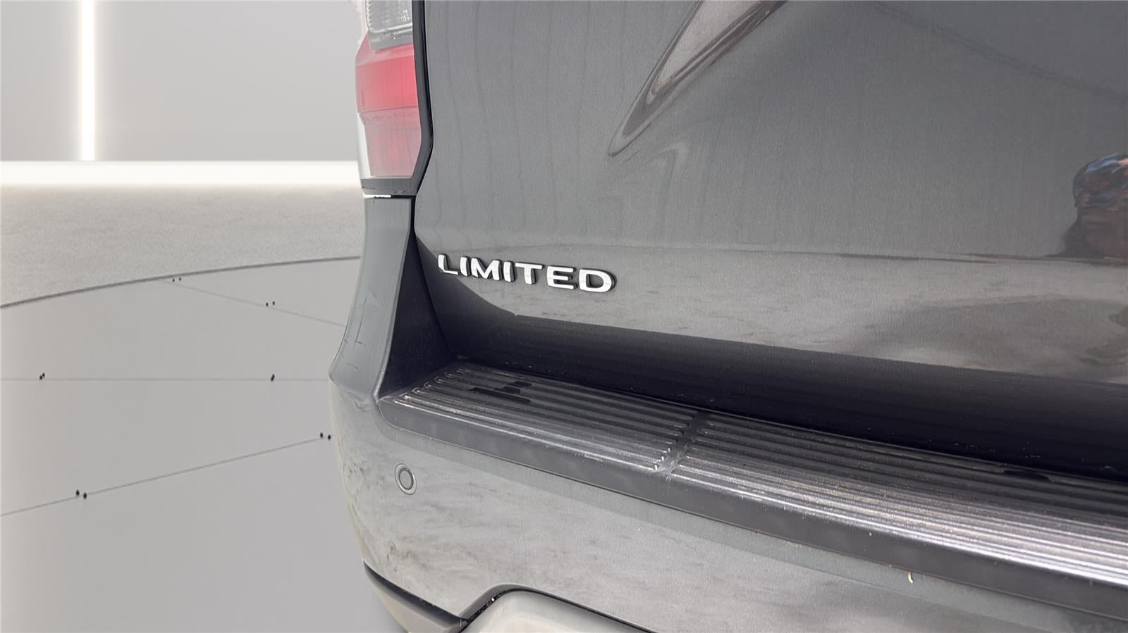 2020 Ford Expedition Limi