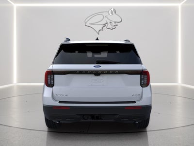 2026 Ford Explorer Xlt