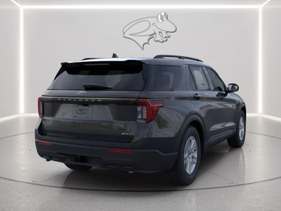 2026 Ford Explorer XLT