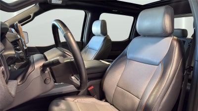 2024 Ford F-150 Lightning LARIAT