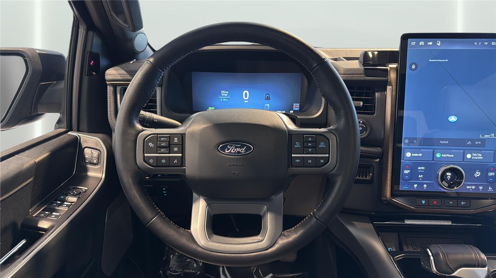2024 Ford F-150 Lightning LARIAT