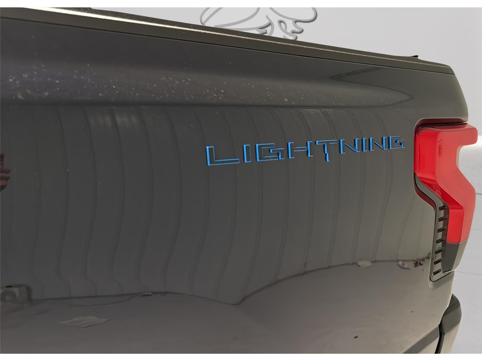 2024 Ford F-150 Lightning LARIAT