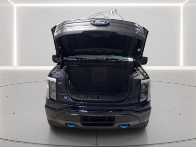 2024 Ford F-150 Lightning LARIAT