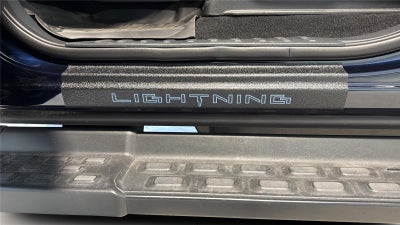 2024 Ford F-150 Lightning LARIAT