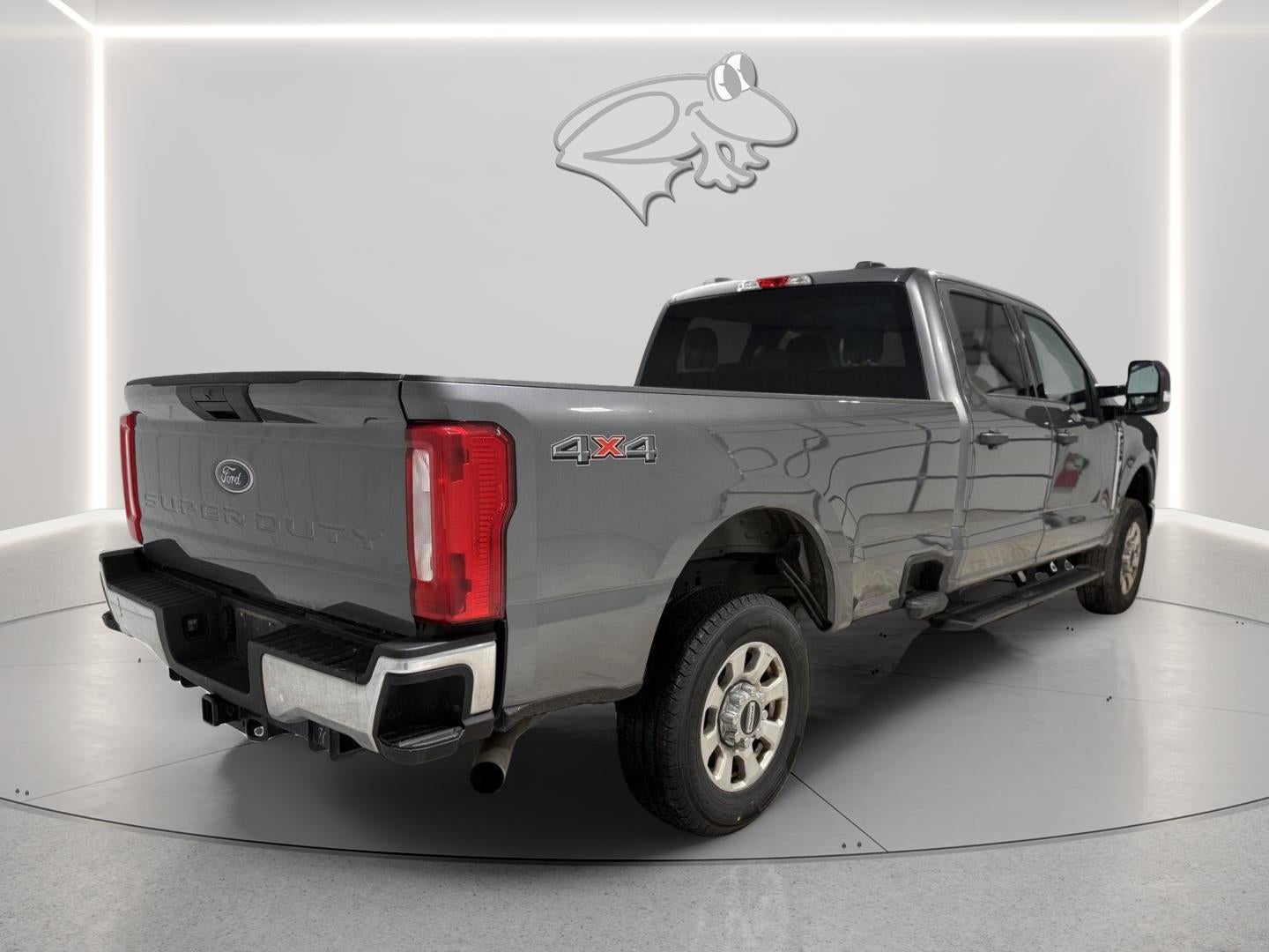 2024 Ford Super Duty F-250 XLT