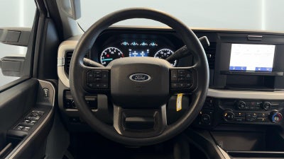 2025 Ford Super Duty F-250 XLT