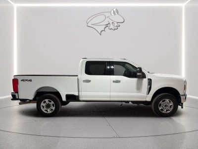 2025 Ford Super Duty F-250 XLT
