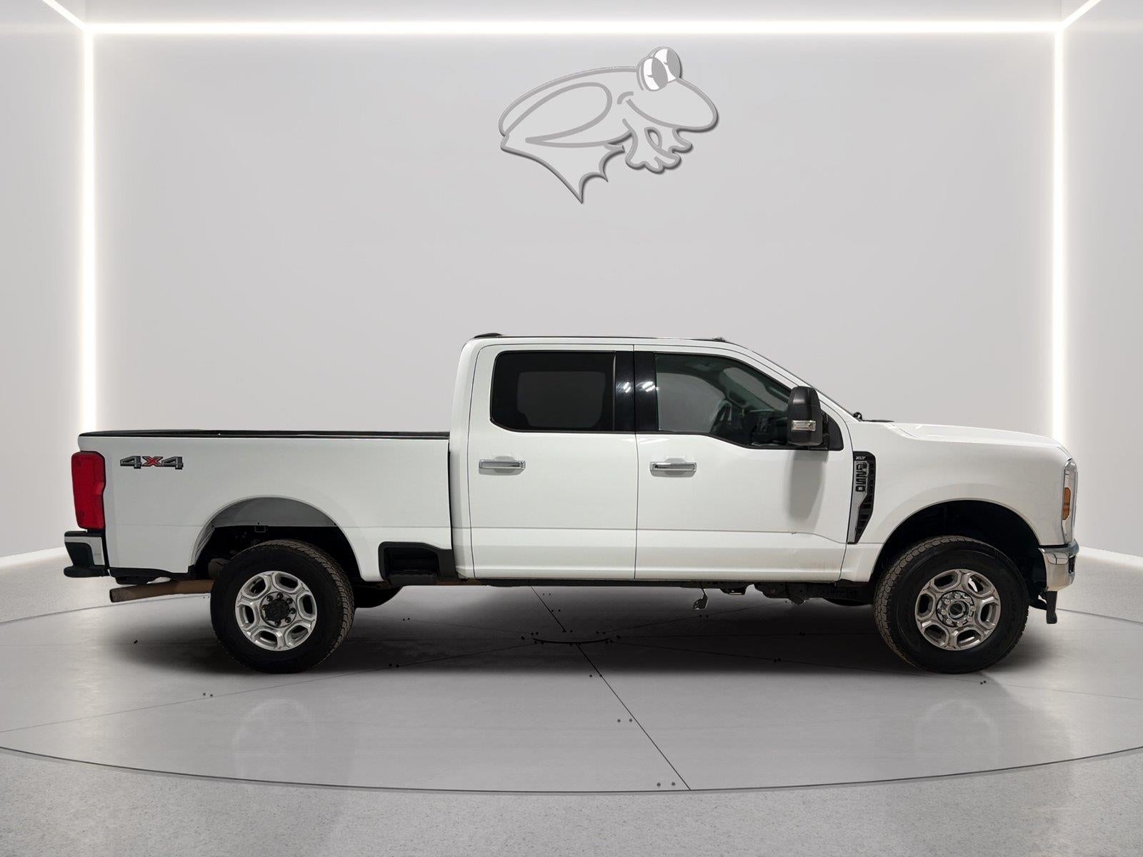 2025 Ford Super Duty F-250 XLT