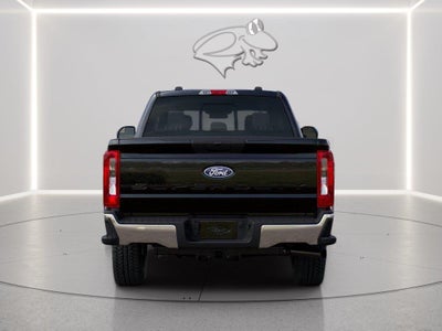 2027 Ford Super Duty F-250 XLT