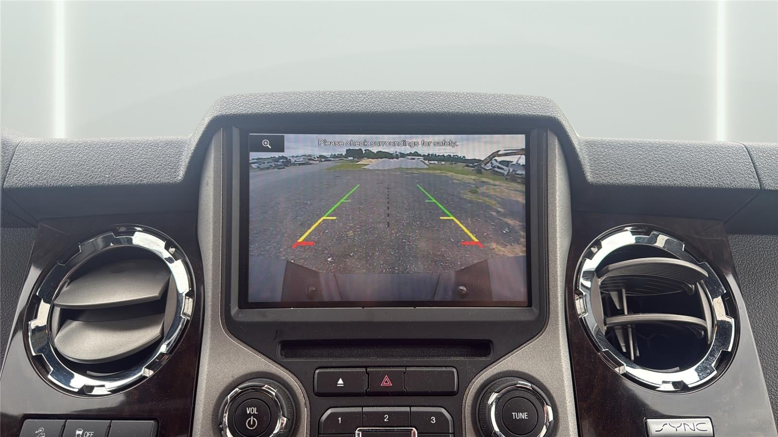 2015 Ford Super Duty F-250 Platinum