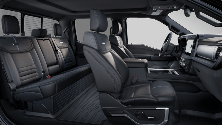 2025 Ford Super Duty F-250 Platinum