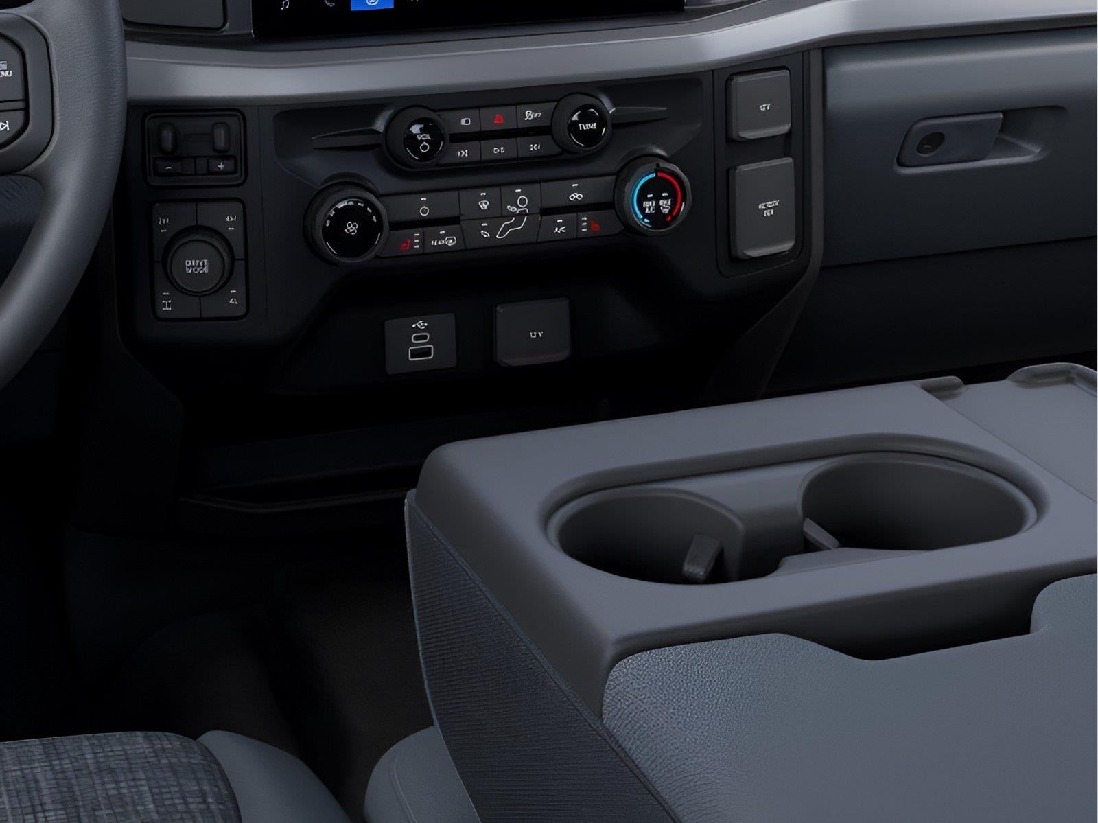 2027 Ford Super Duty F-250 XLT