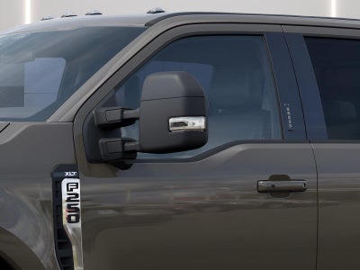 2027 Ford Super Duty F-250 XLT