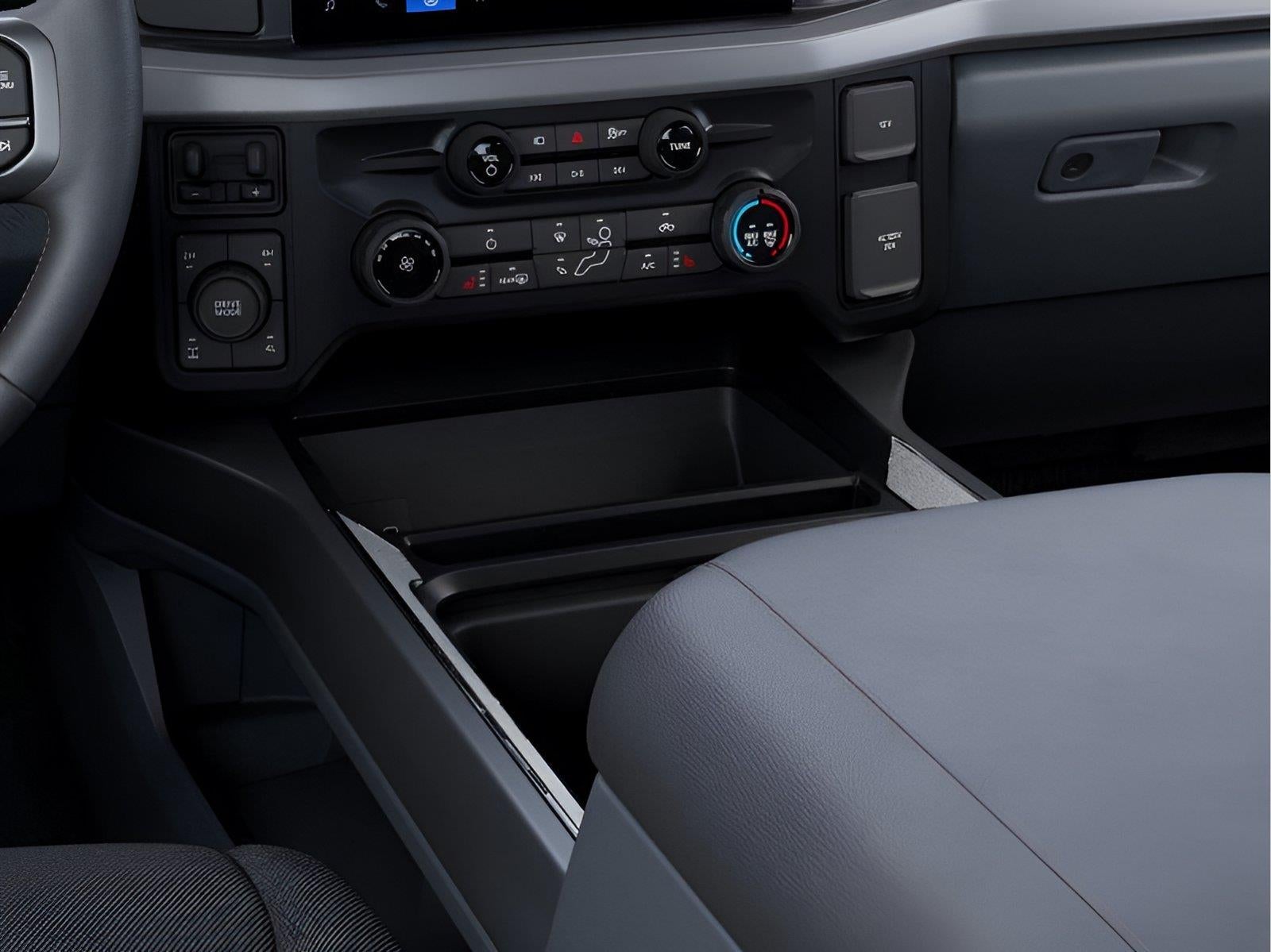 2027 Ford Super Duty F-250 XLT