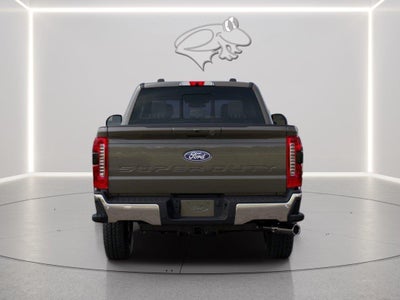 2027 Ford Super Duty F-250 Lariat