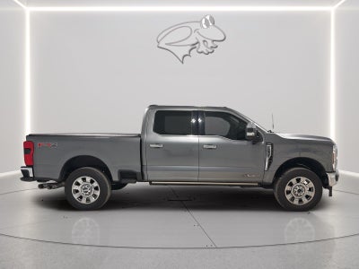 2024 Ford Super Duty F-250 Lariat