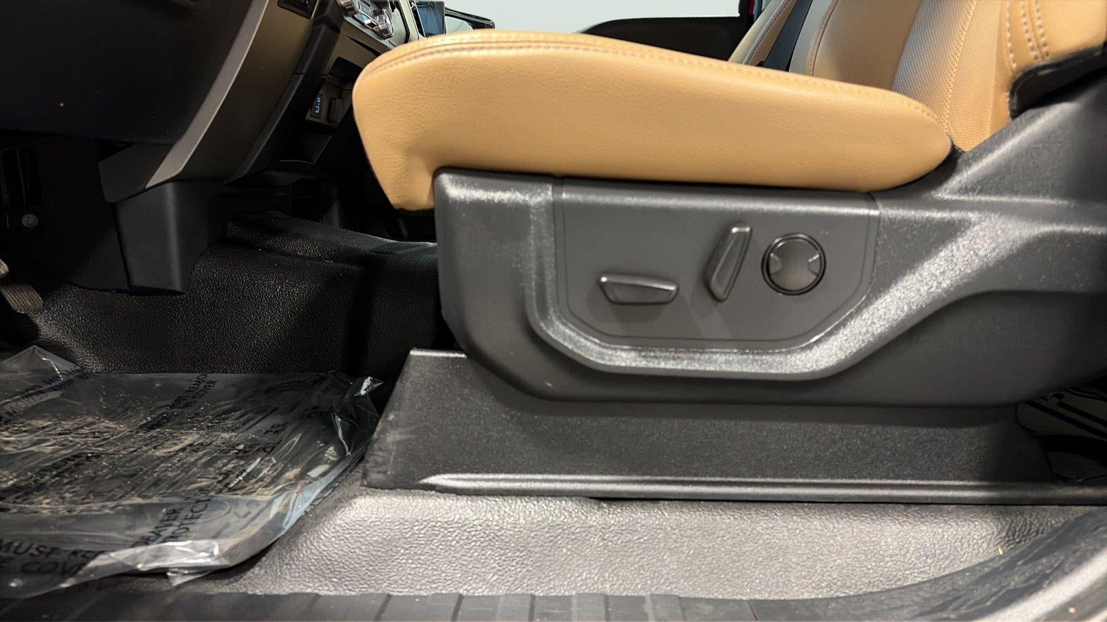 2022 Ford Super Duty F-250 Lariat