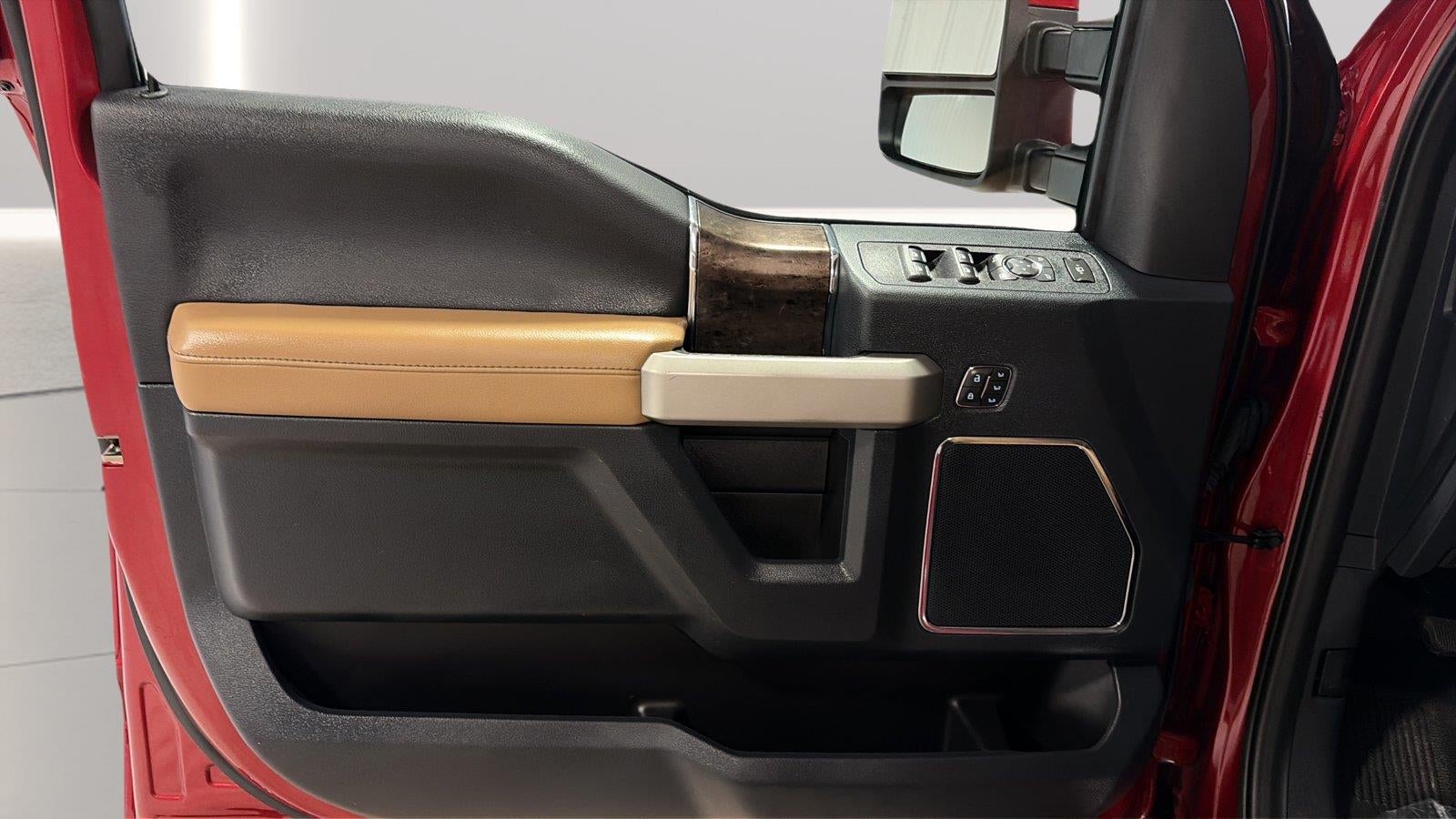 2022 Ford Super Duty F-250 Lariat