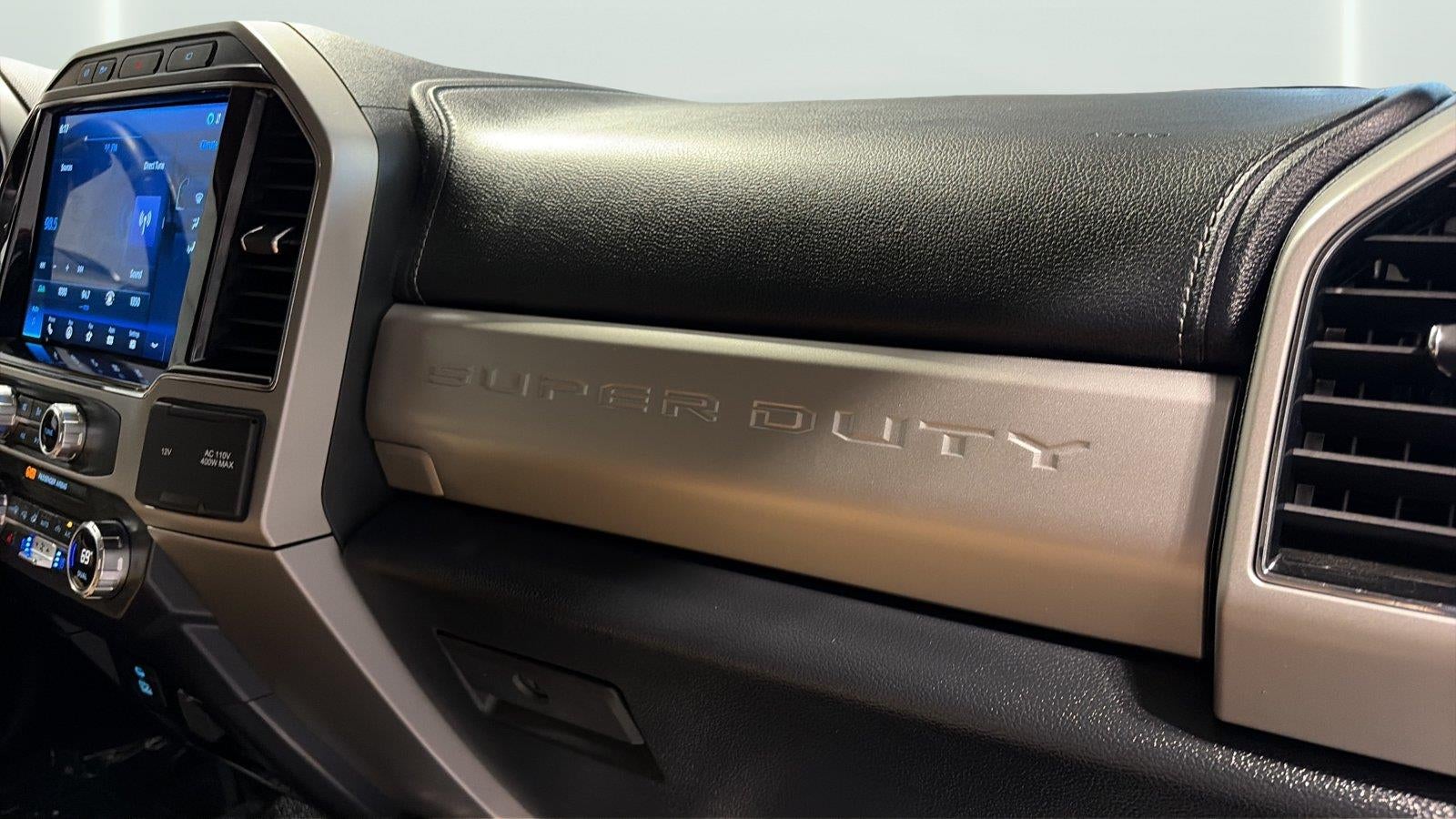 2022 Ford Super Duty F-250 Lariat