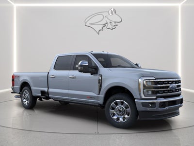 2026 Ford Super Duty F-350 LARIAT