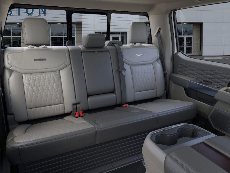 2025 Ford Super Duty F-350 Platinum