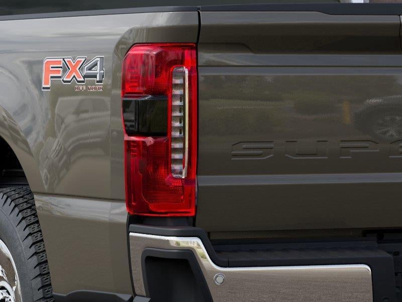 2027 Ford Super Duty F-350 Lariat