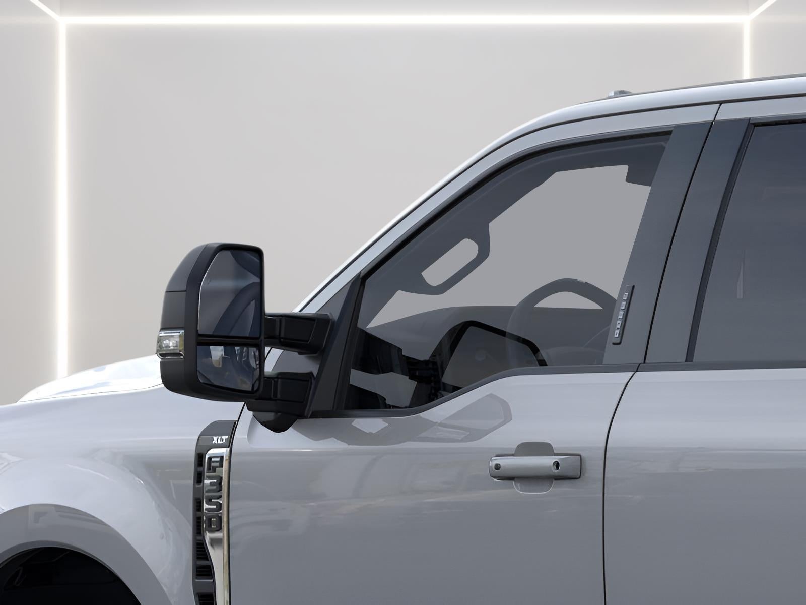 2026 Ford Super Duty F-350 SRW XLT