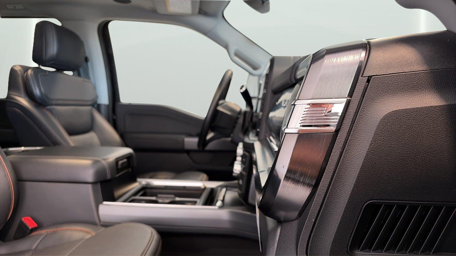 2025 Ford Super Duty F-350 Lariat