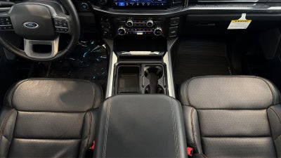 2025 Ford Super Duty F-350 Lariat