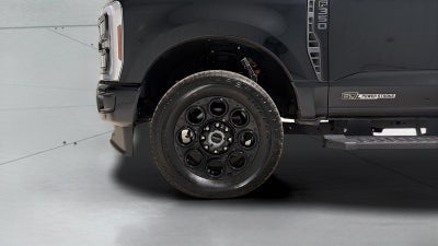 2025 Ford Super Duty F-350 Lariat