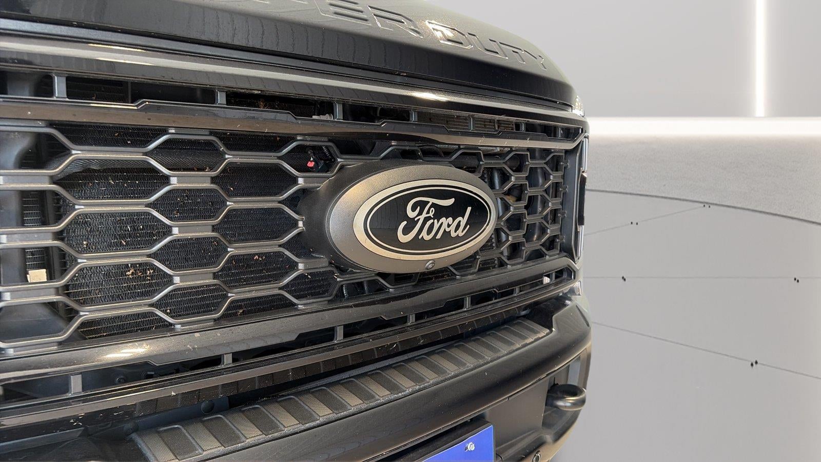 2025 Ford Super Duty F-350 Lariat
