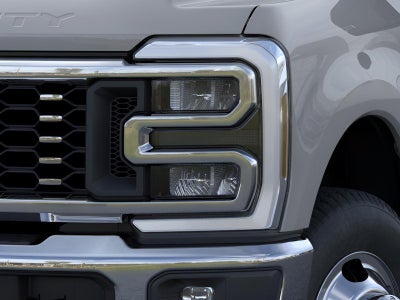 2026 Ford Super Duty F-350 DRW Lariat
