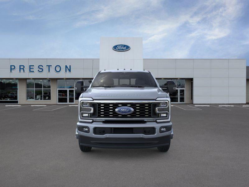 2025 Ford Super Duty F-350 DRW Platinum