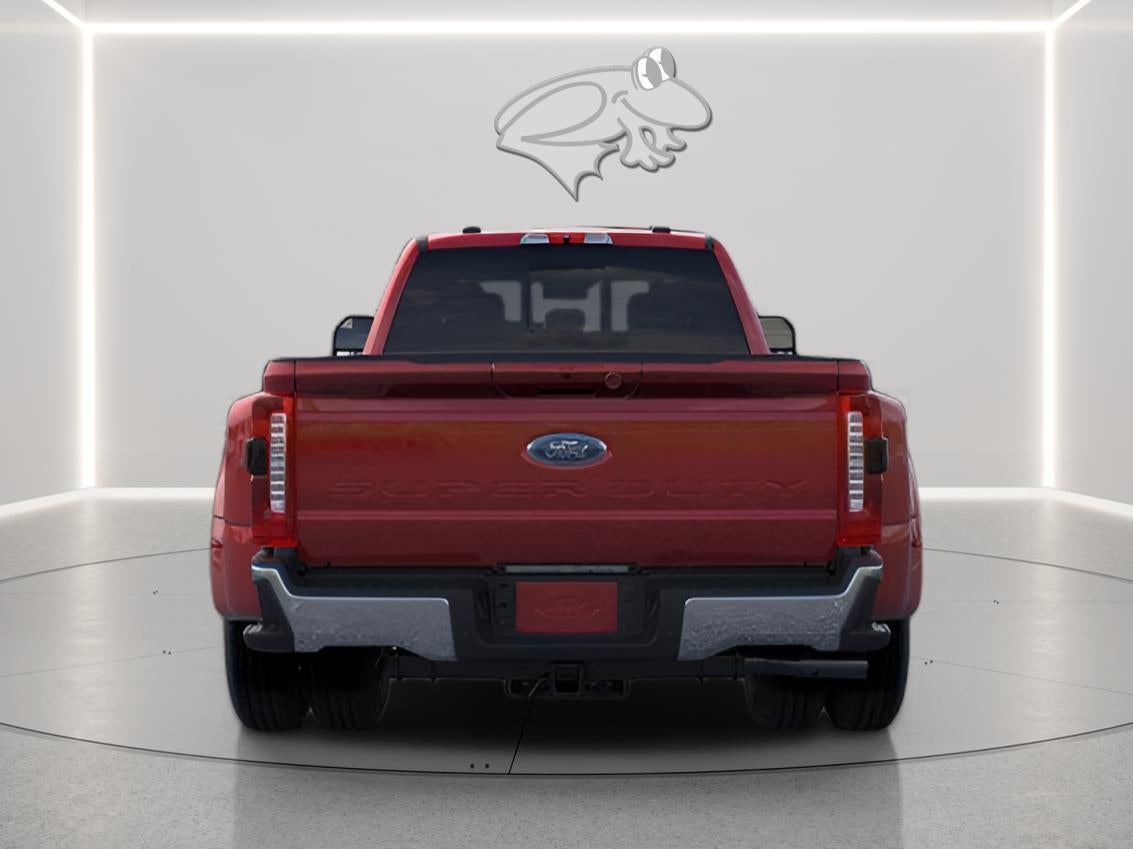 2026 Ford Super Duty F-350 DRW Lariat