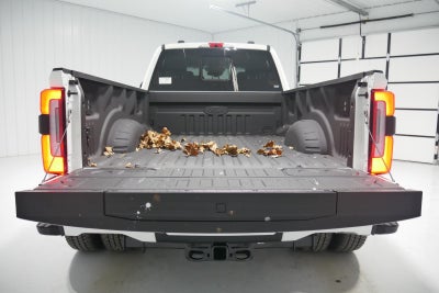 2025 Ford Super Duty F-350 DRW Platinum