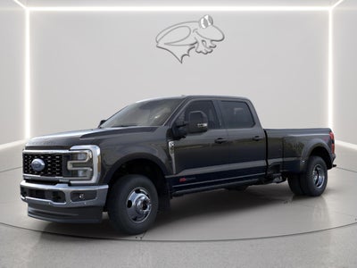 2026 Ford Super Duty F-350 DRW LARIAT