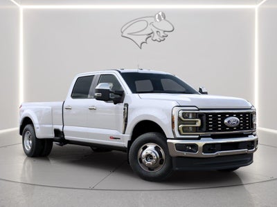 2027 Ford Super Duty F-350 DRW Lariat