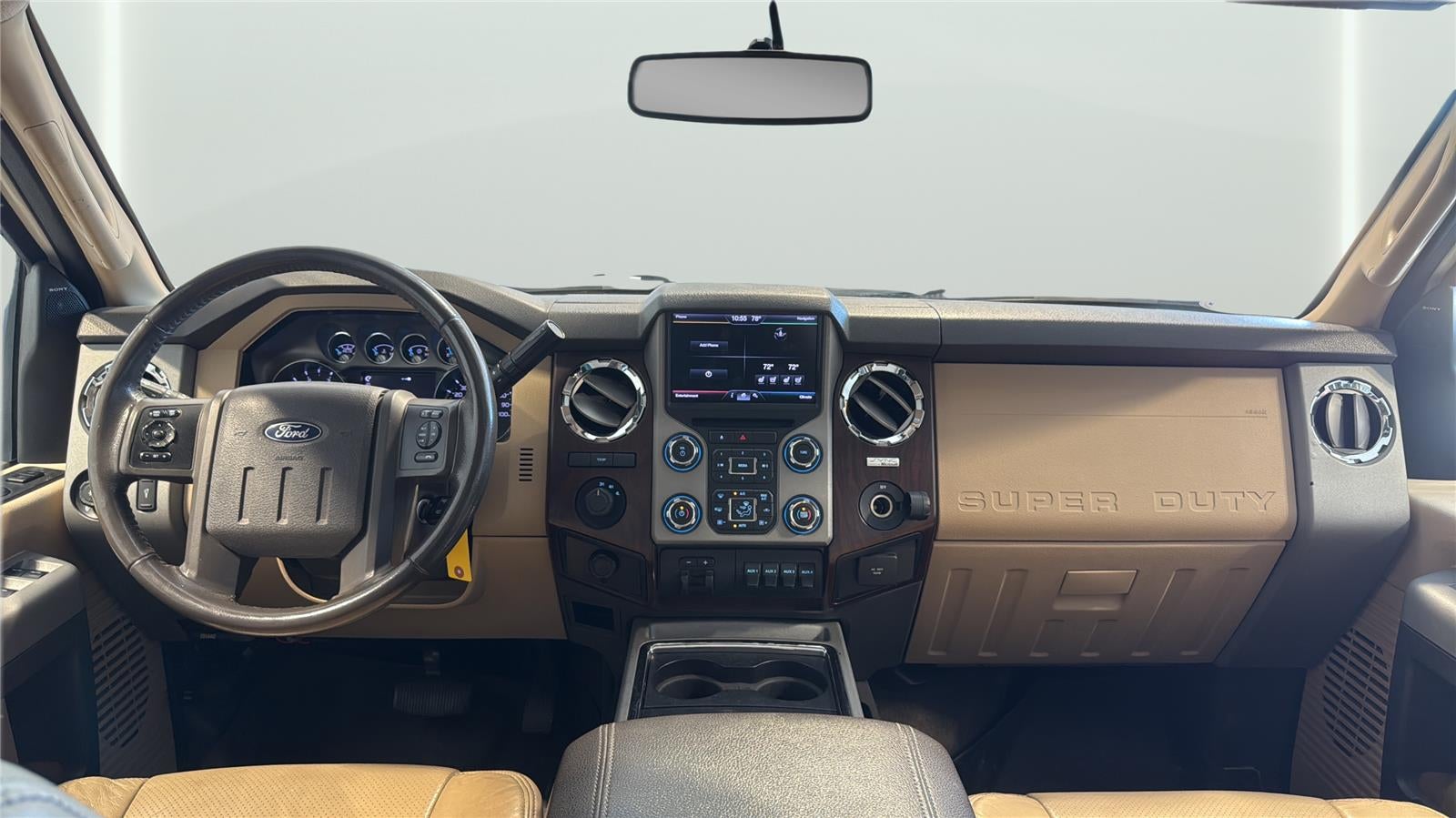 2013 Ford Super Duty F-350 DRW Lariat