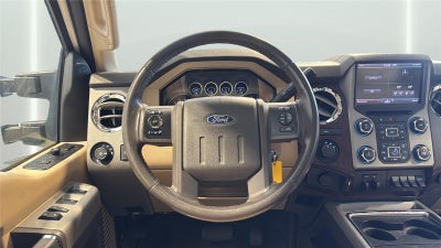 2013 Ford Super Duty F-350 DRW Lariat